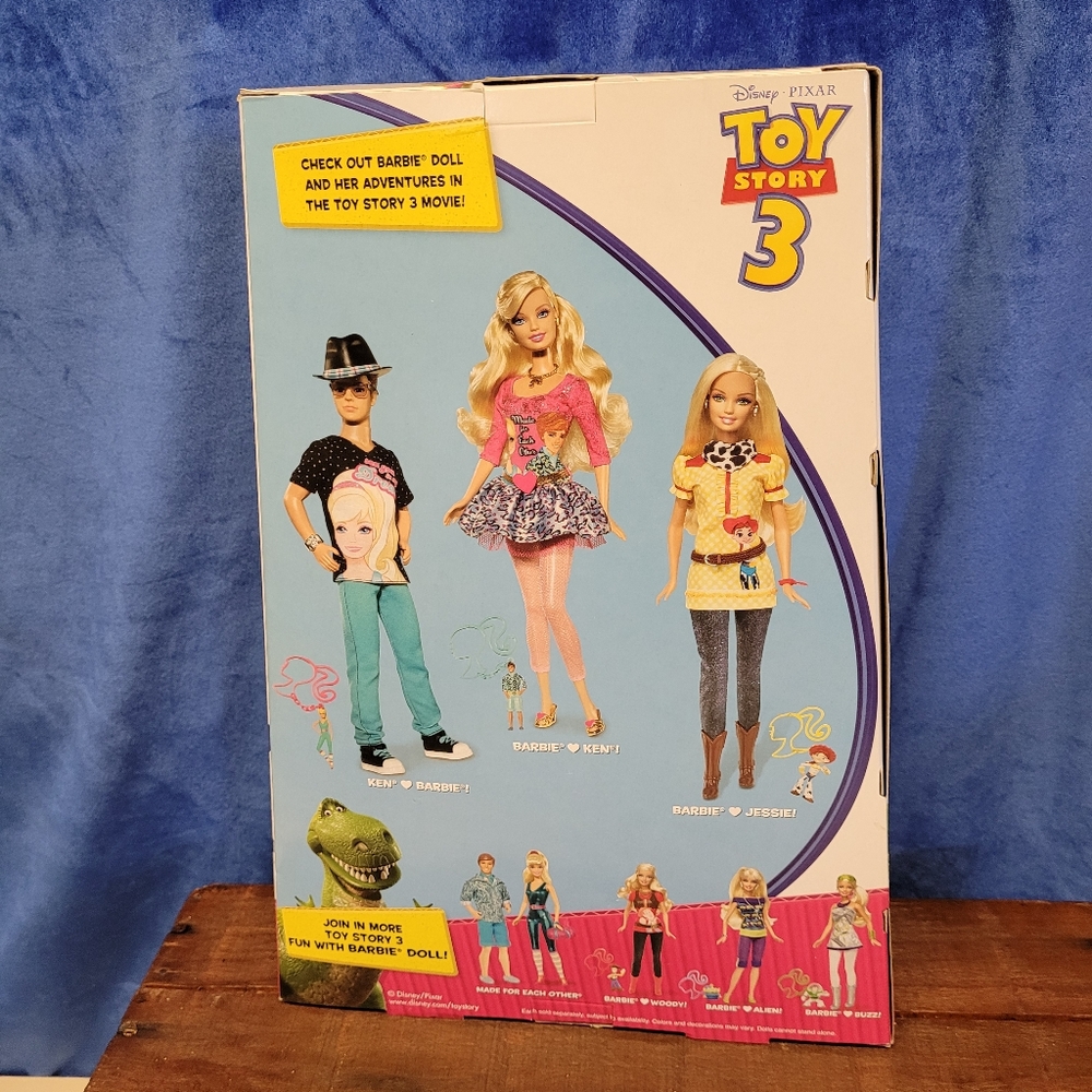 2009 Disney Pixar Toy Story 3 Ken ♡ Barbie Doll - Picture 5 of 8
